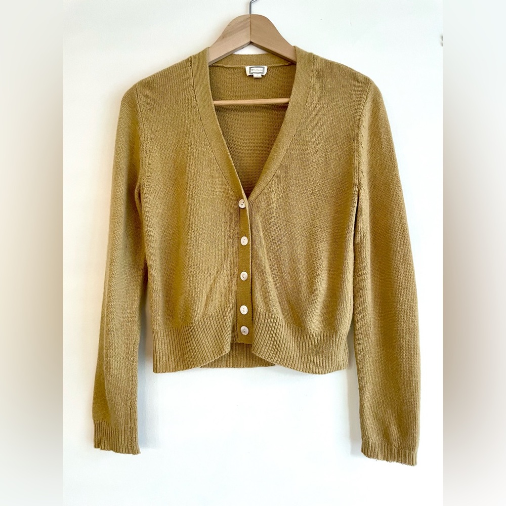 Dirty yellow cardigan sweater with shell buttons